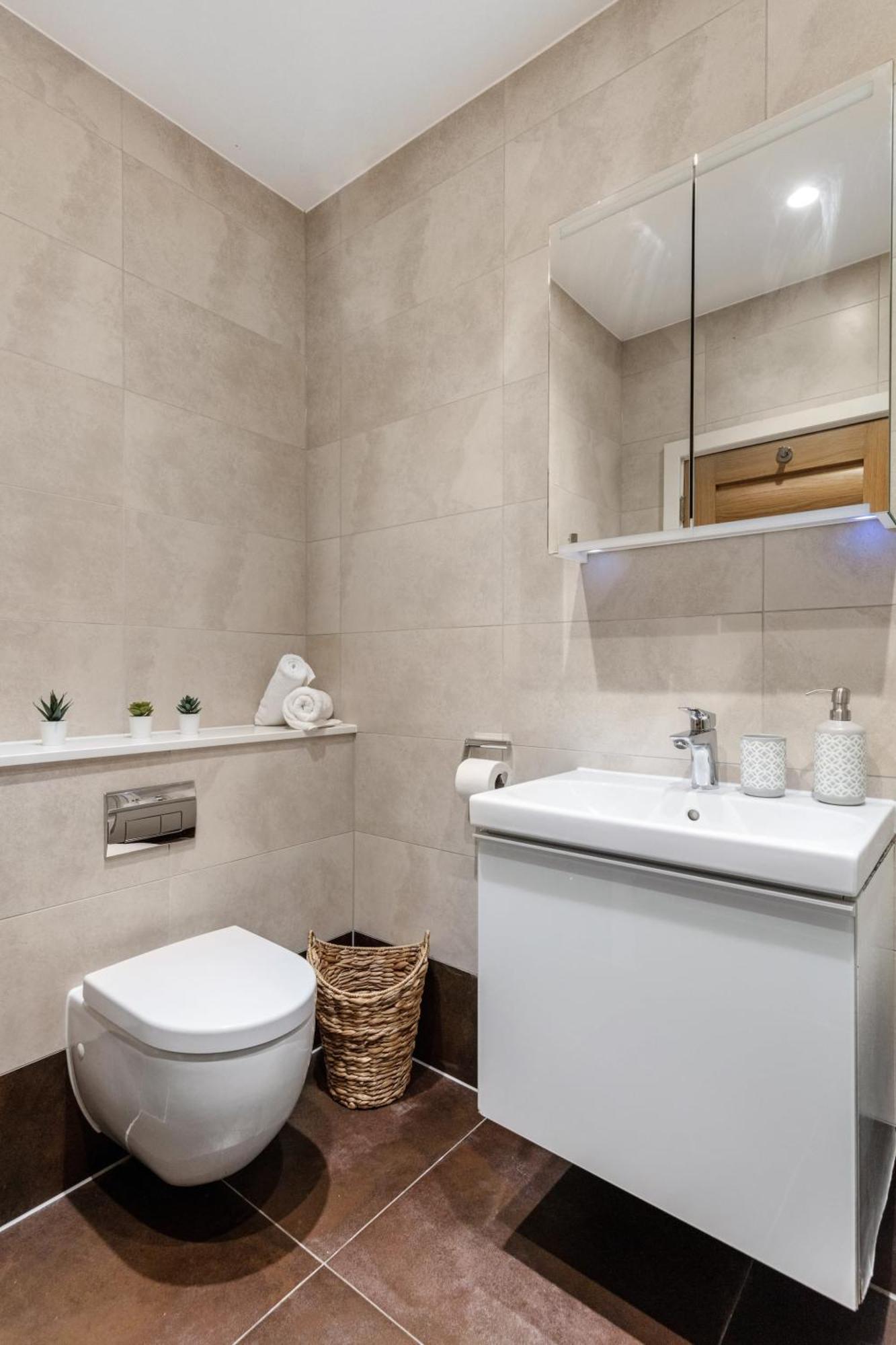 2Br In Soho - Charlotte Street - Cityapartmentstay Лондон Екстериор снимка